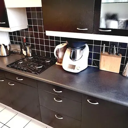 Apartamento 70 M² Pres Des Bateaux - By The Canal París